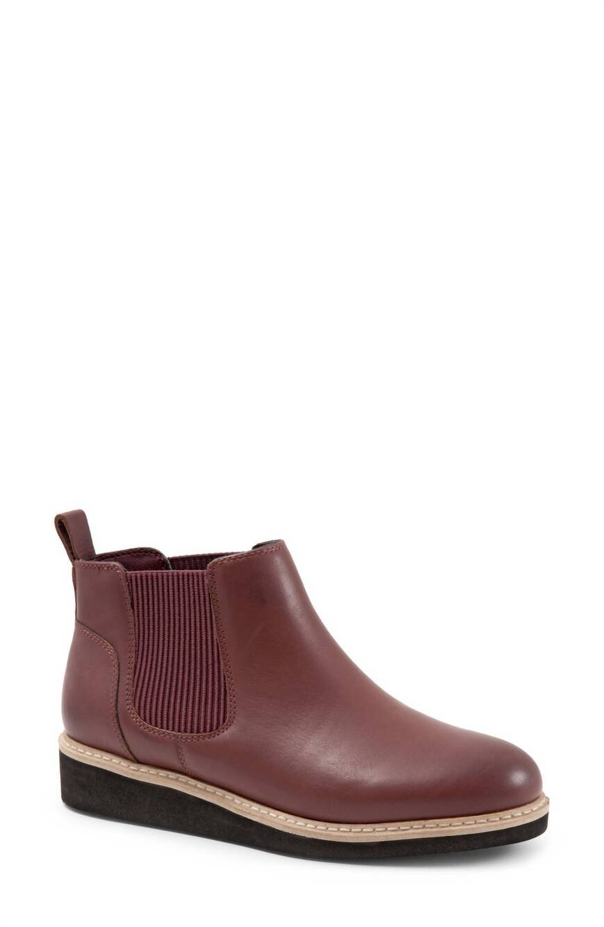 NEW SOFTWALK women's wildwood boots in dark brown